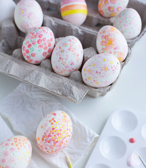 leslieshewringeggs